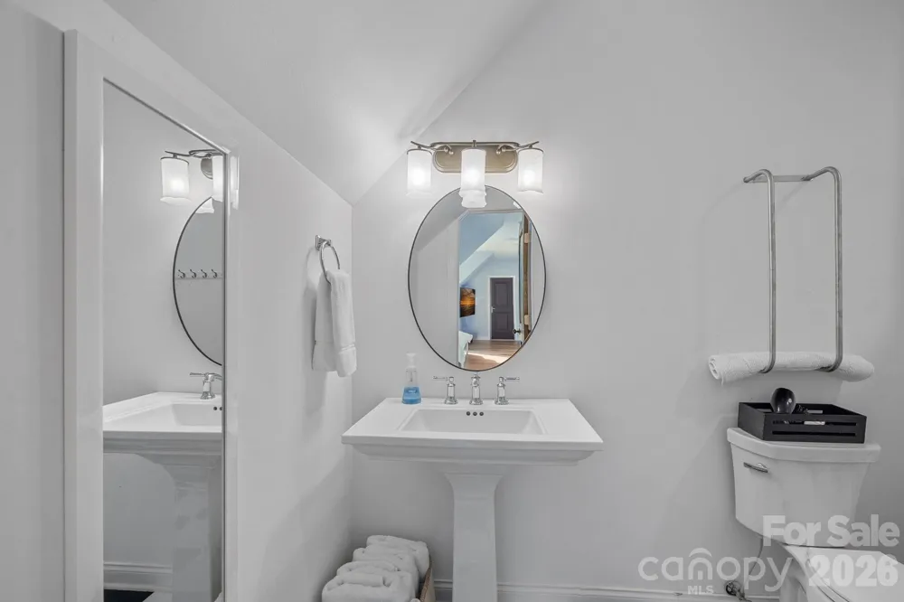 160 Malibu Road Mooresville, NC 28117