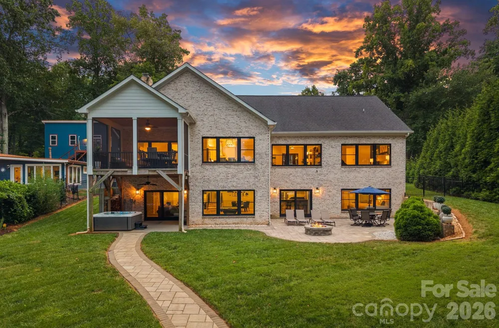 160 Malibu Road Mooresville, NC 28117