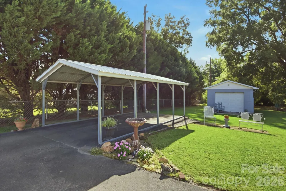 204 Memorial Drive Clover, SC 29710