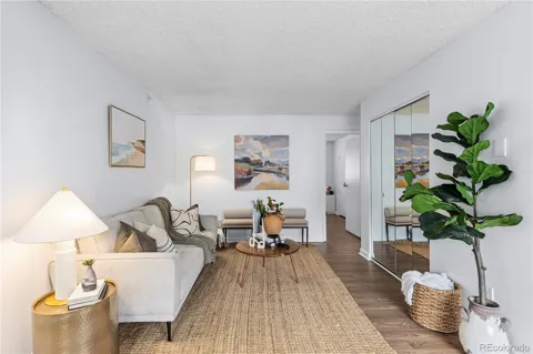 3161 Madison Avenue #302