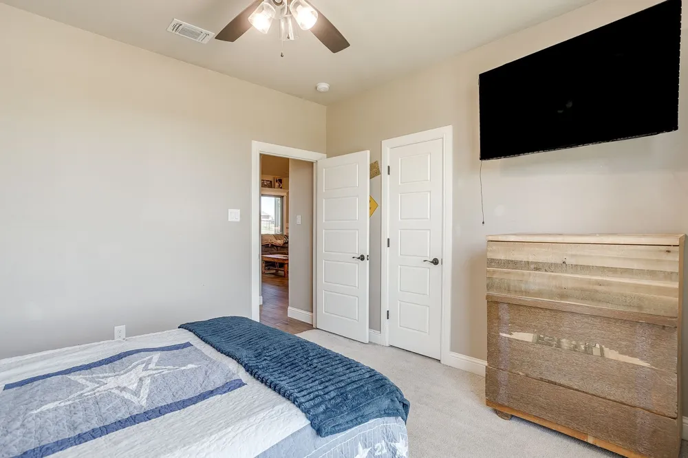 8032 County Road 1006 Godley, TX 76044