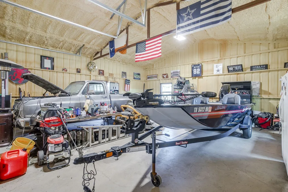 8032 County Road 1006 Godley, TX 76044