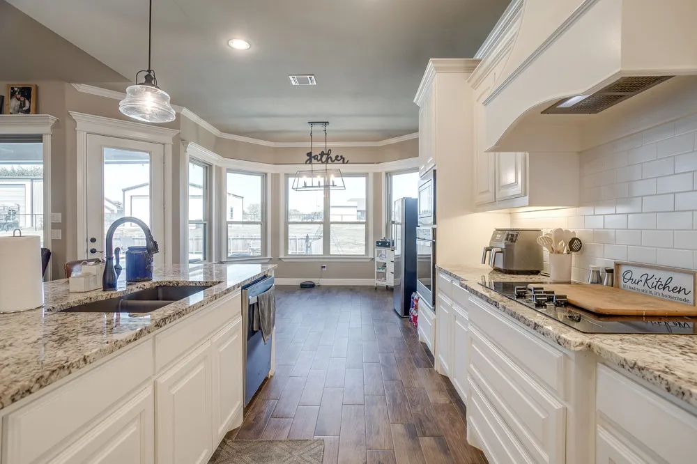 8032 County Road 1006 Godley, TX 76044