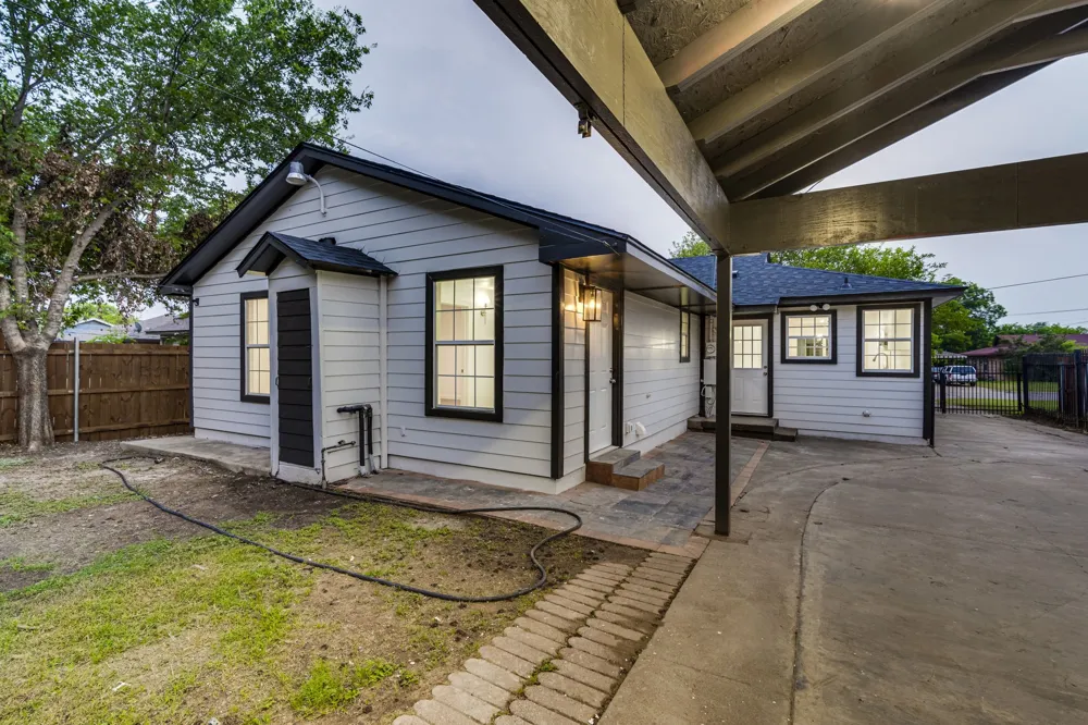 4728 Houghton Avenue Fort Worth, TX 76107
