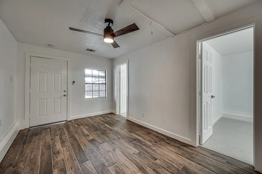 4728 Houghton Avenue Fort Worth, TX 76107