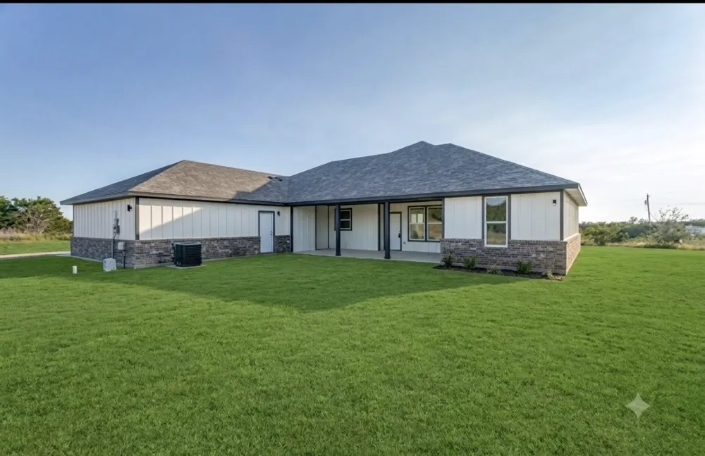 1338 CR 308 Nemo, TX 76070