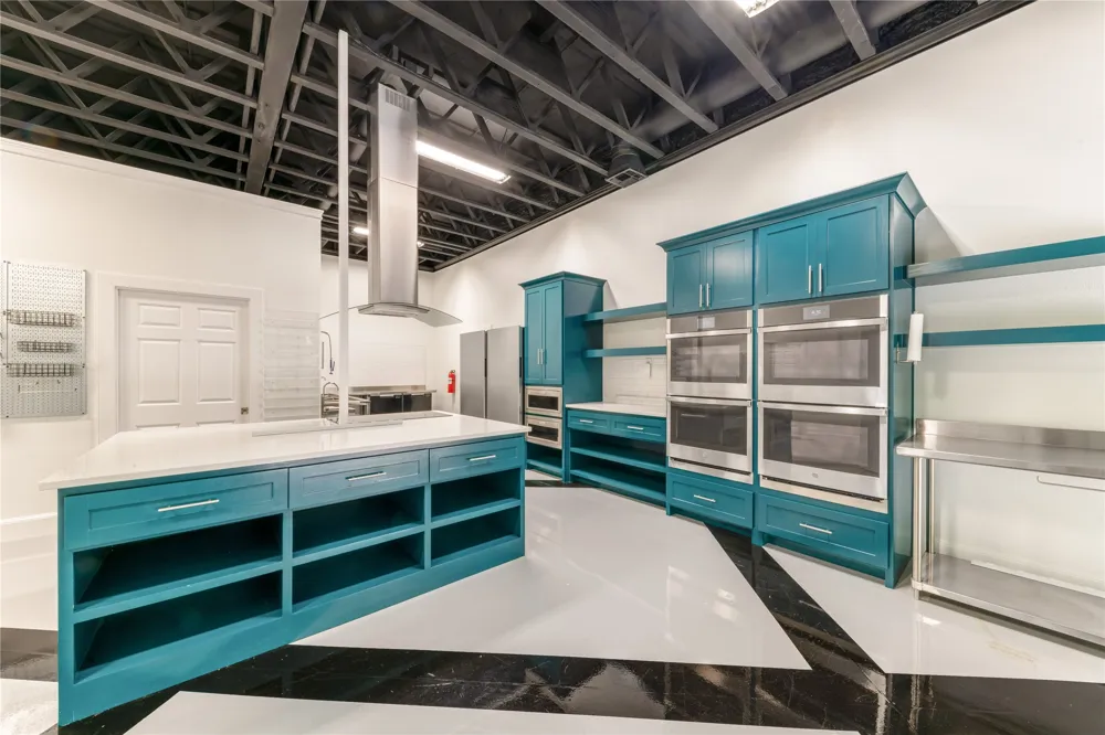 2420 Lincoln Drive Arlington, TX 76006