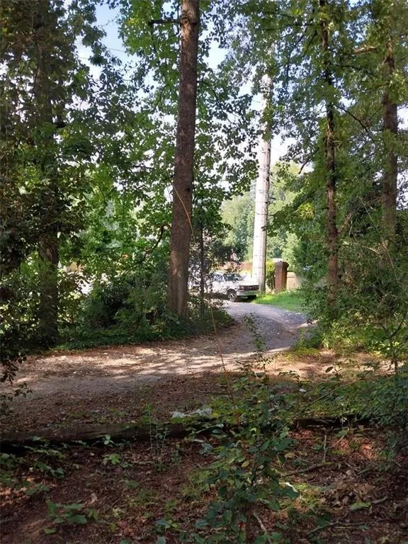 2672 Roswell Road Marietta, GA 30062