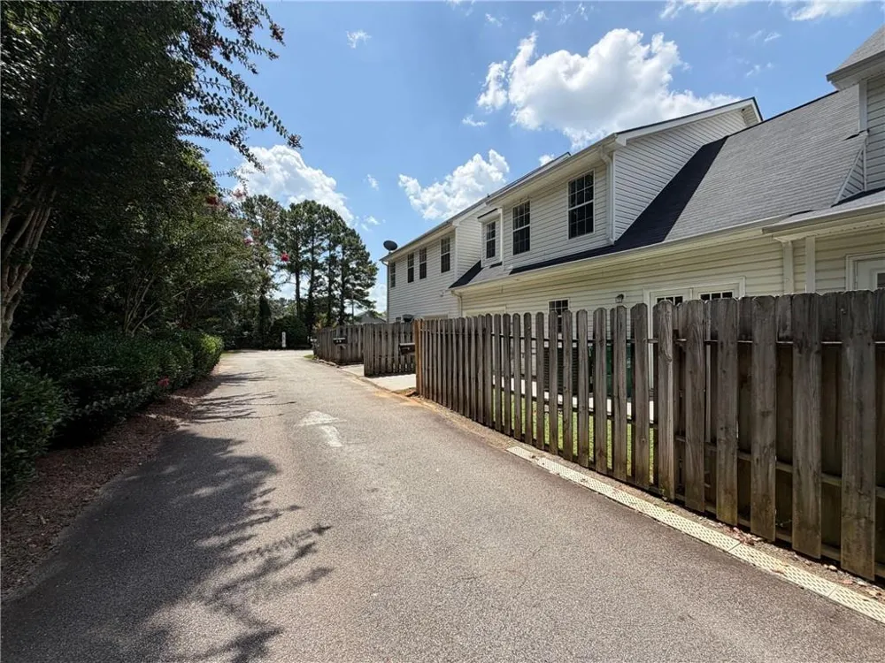 255 Morgan Road #C2 Carrollton, GA 30116