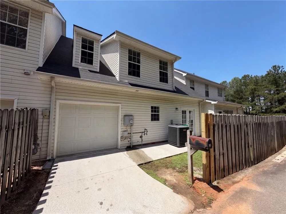 255 Morgan Road #C2 Carrollton, GA 30116