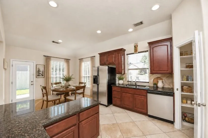 13935 Charterhouse Way Sugar Land, TX 77498