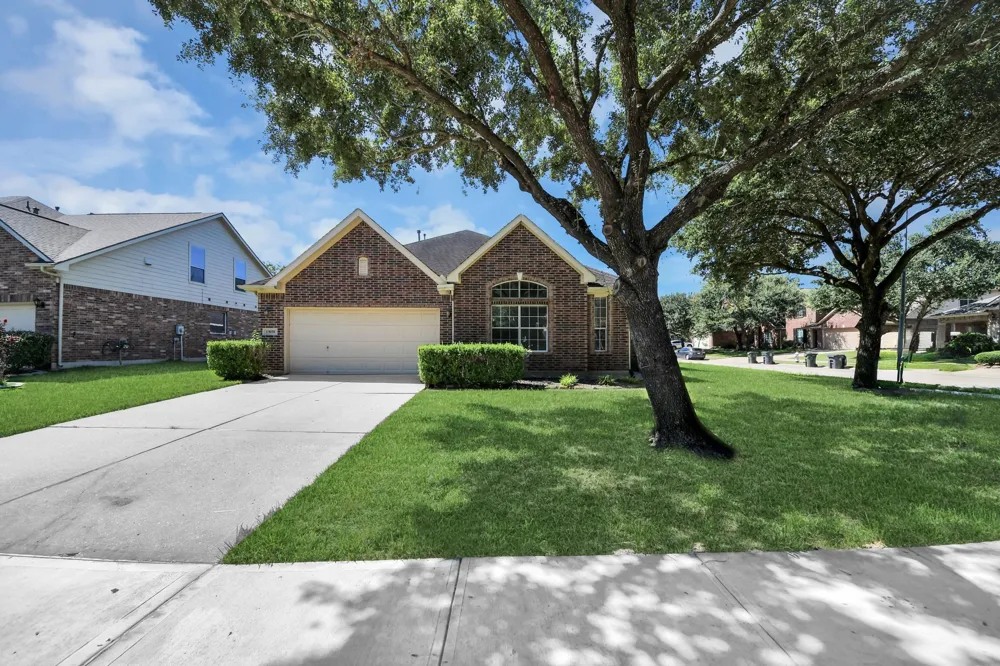 13935 Charterhouse Way Sugar Land, TX 77498