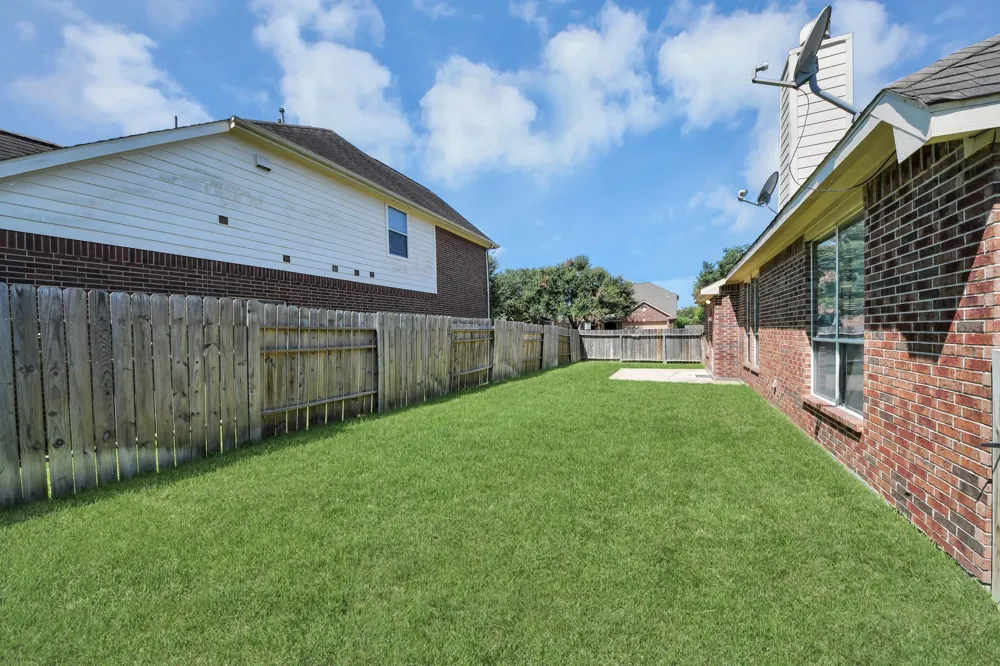 13935 Charterhouse Way Sugar Land, TX 77498