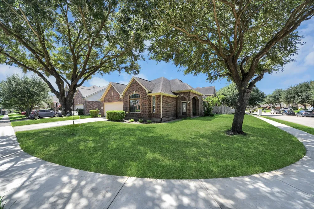 13935 Charterhouse Way Sugar Land, TX 77498