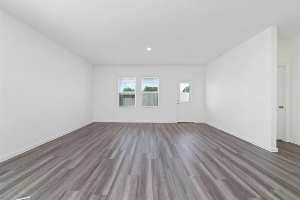 31030 Gayle Prairie Oaks Street Waller, TX 77484