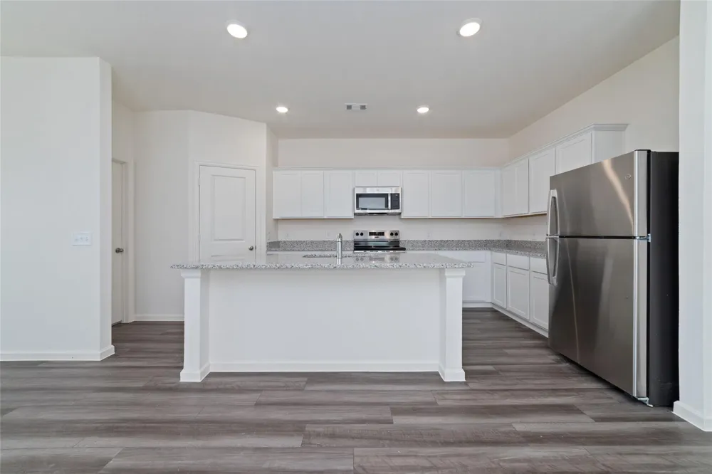 31030 Gayle Prairie Oaks Street Waller, TX 77484