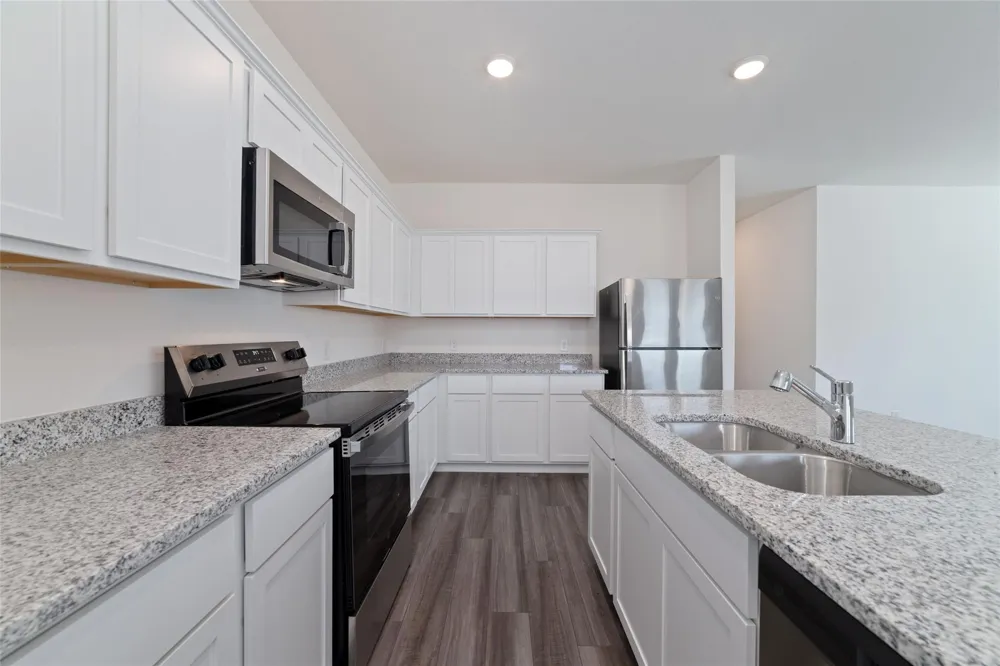 31030 Gayle Prairie Oaks Street Waller, TX 77484
