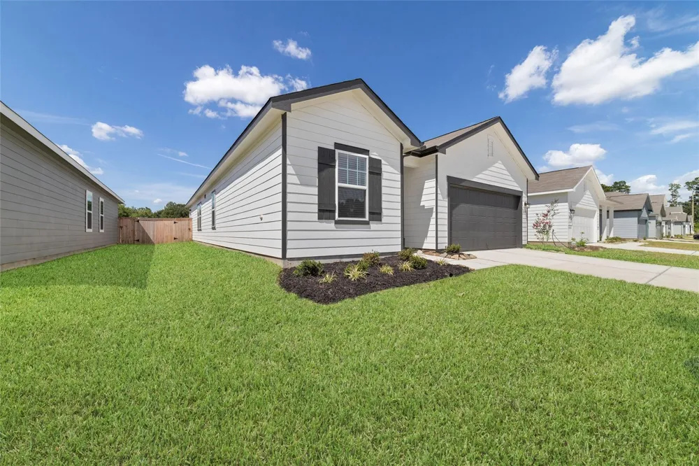 31030 Gayle Prairie Oaks Street Waller, TX 77484