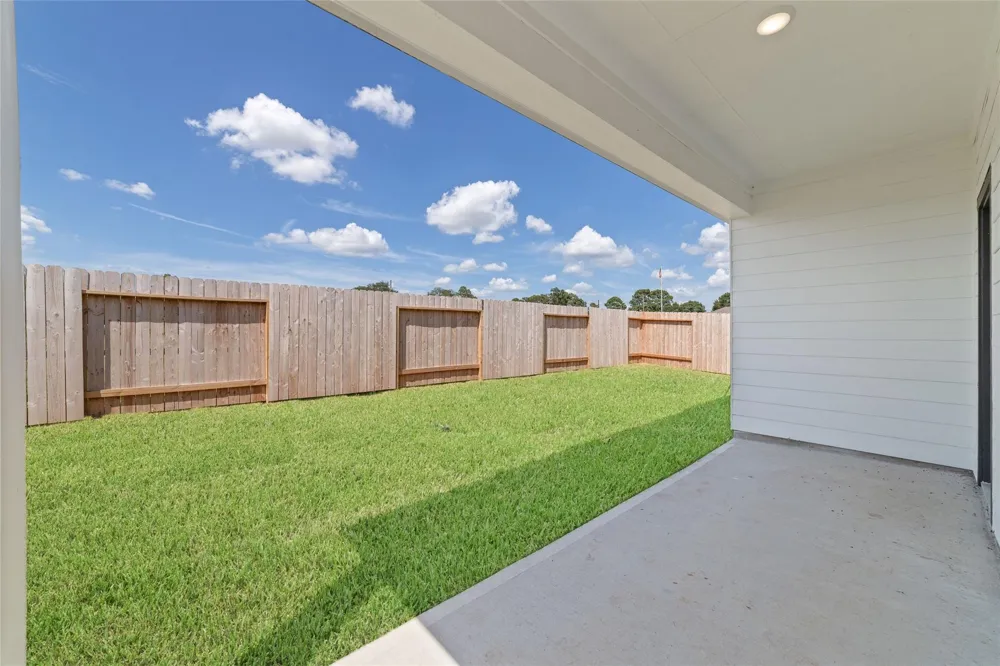 31030 Gayle Prairie Oaks Street Waller, TX 77484