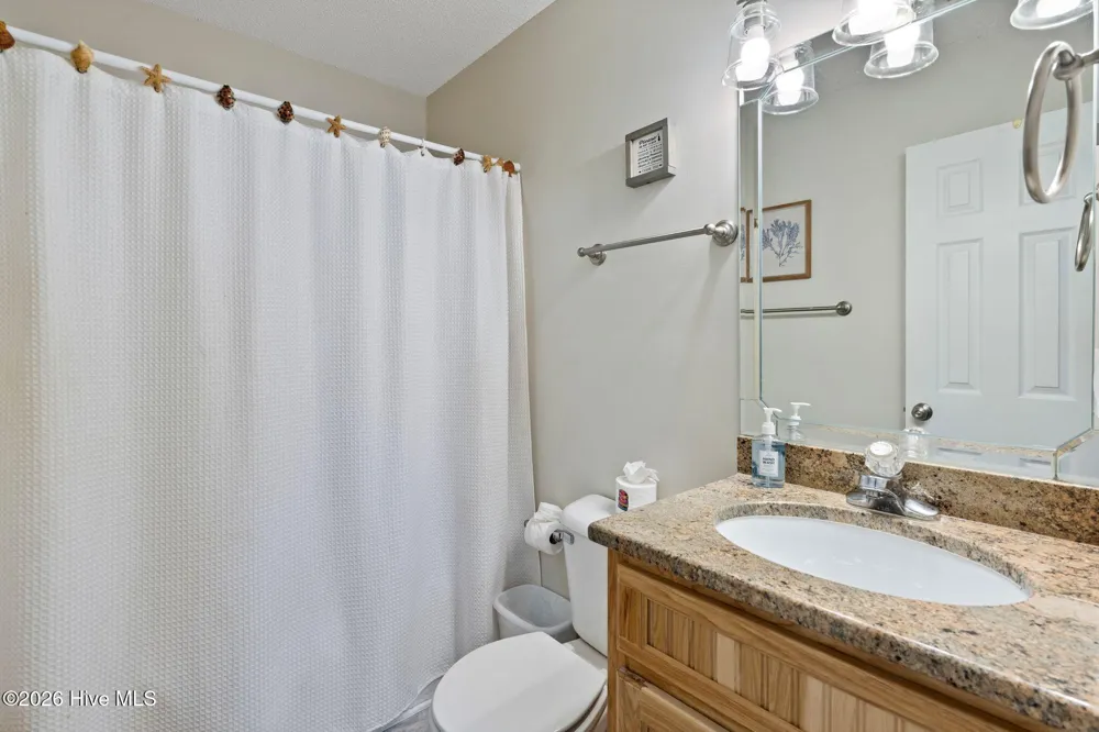8 Maritime Drive Surf City, NC 28445