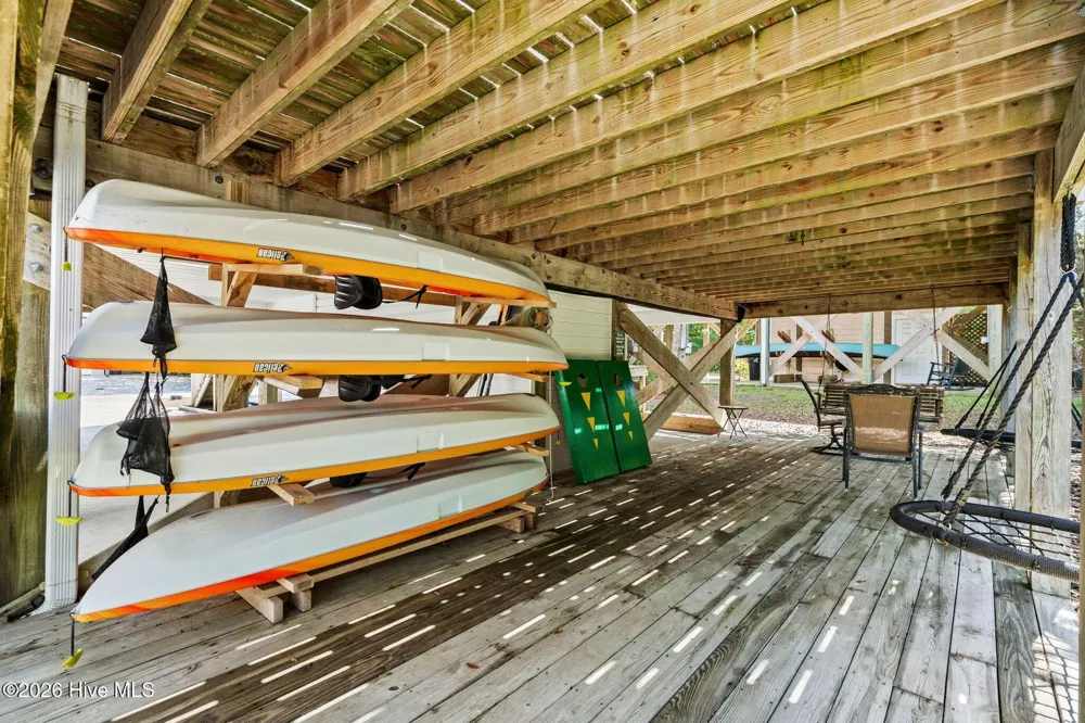 8 Maritime Drive Surf City, NC 28445