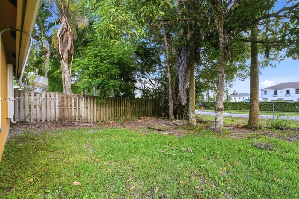 879 SW 10th St #0 Florida City, FL 33034