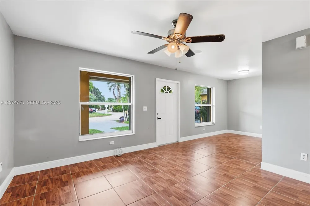 879 SW 10th St #0 Florida City, FL 33034