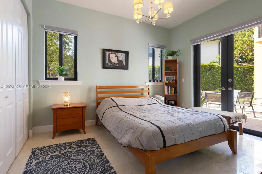 11404 Four Fillies Rd Pinecrest, FL 33156