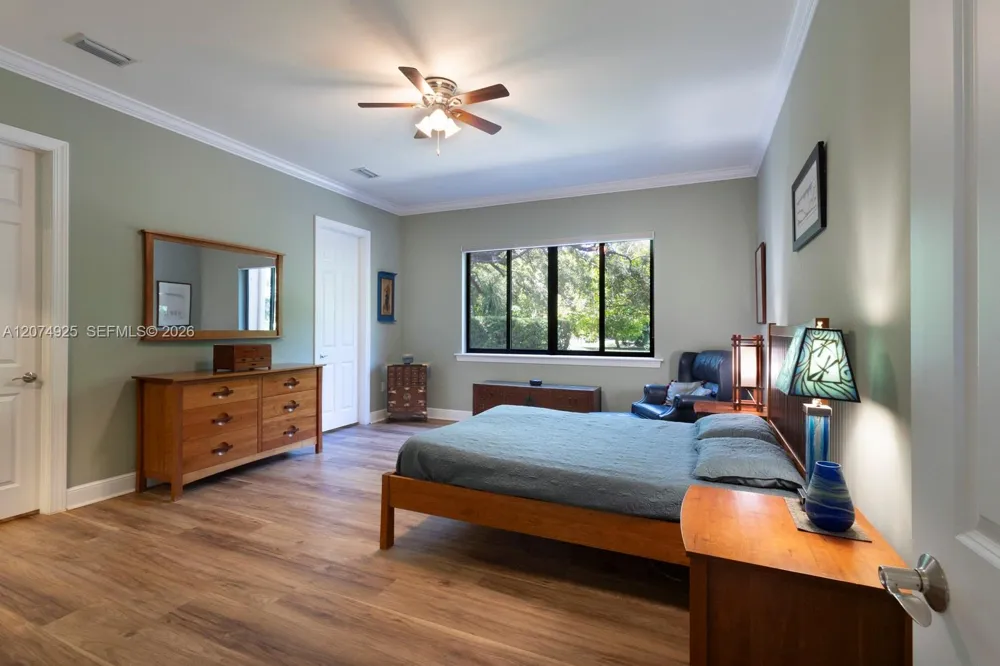 11404 Four Fillies Rd Pinecrest, FL 33156