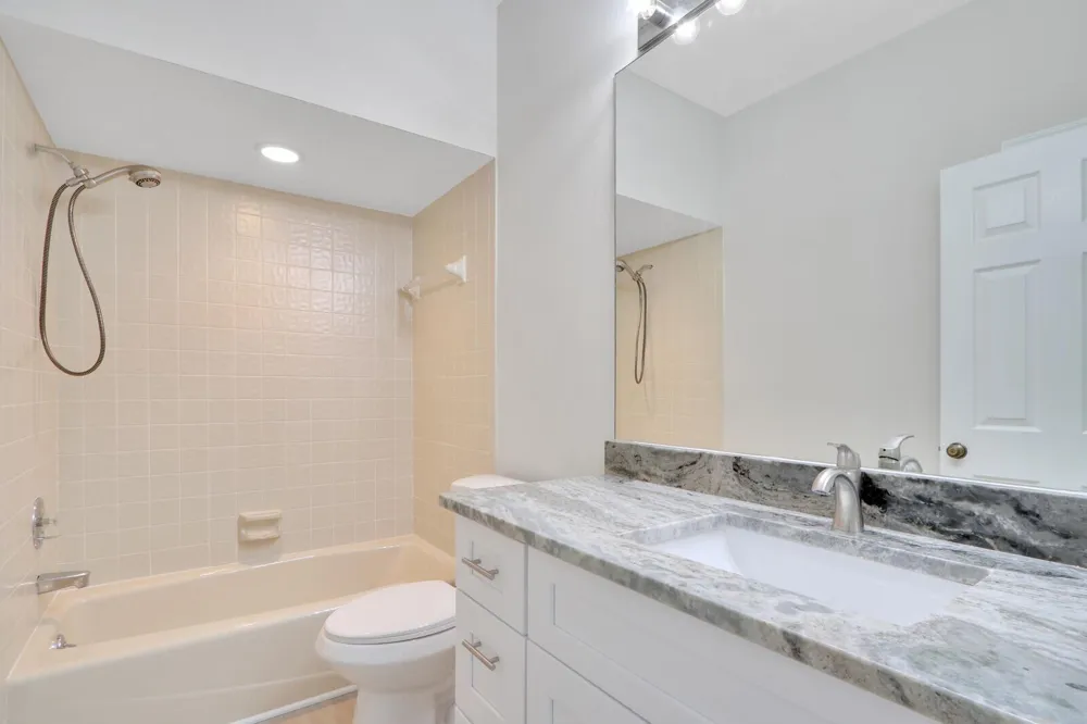 7340 Pine Creek Way Port St. Lucie, FL 34986