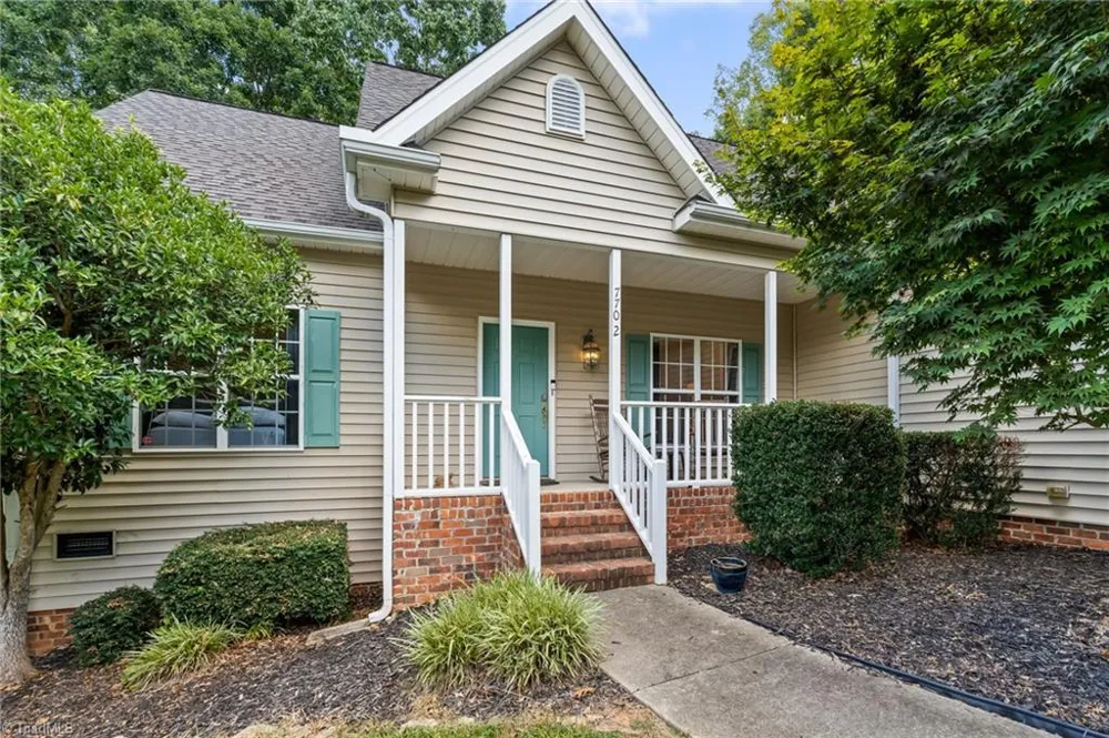 7702 Perthshire Drive Oak Ridge, NC 27310