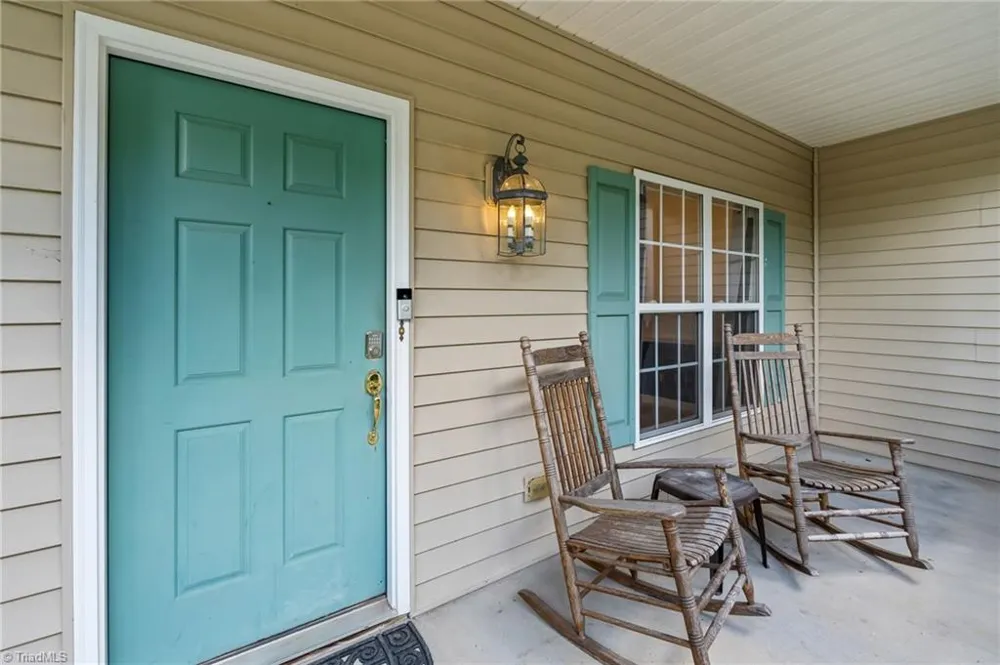 7702 Perthshire Drive Oak Ridge, NC 27310