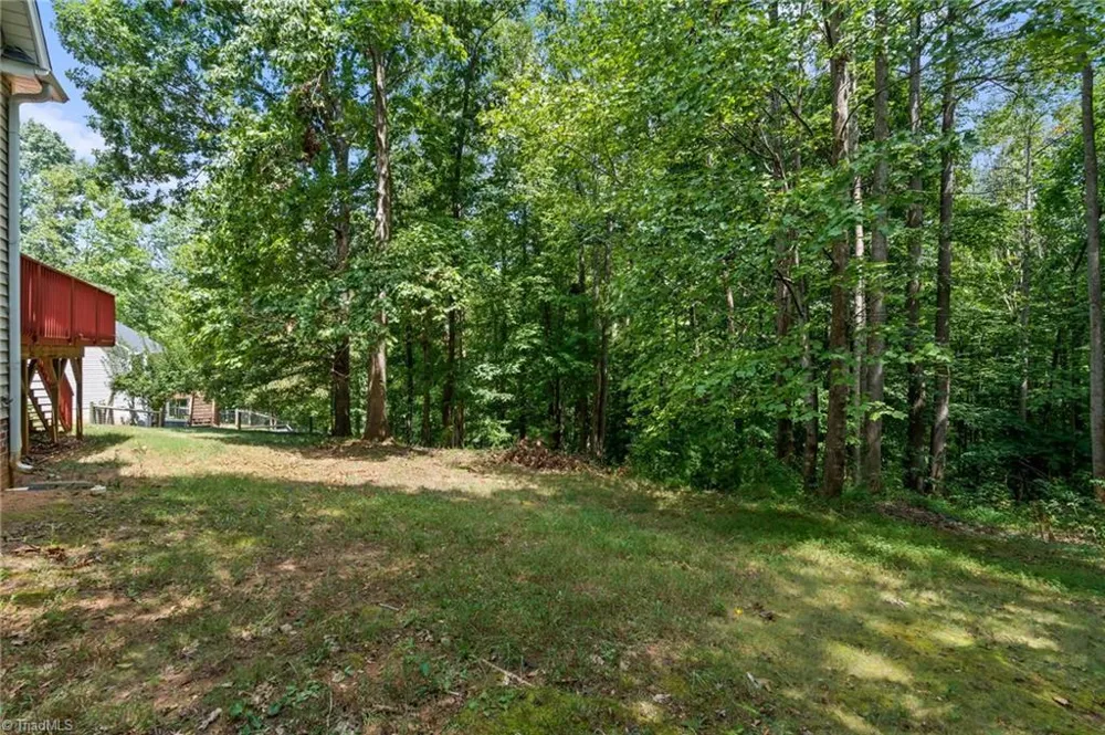 7702 Perthshire Drive Oak Ridge, NC 27310
