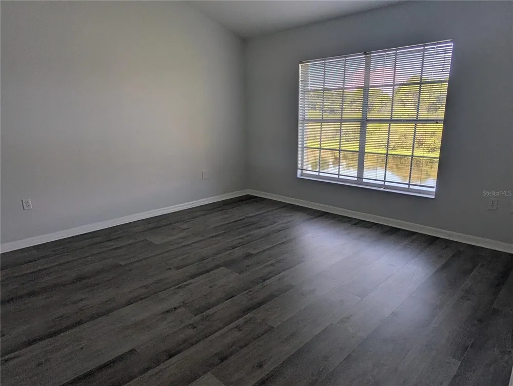 8390 WINGATE DRIVE #525 Sarasota, FL 34238