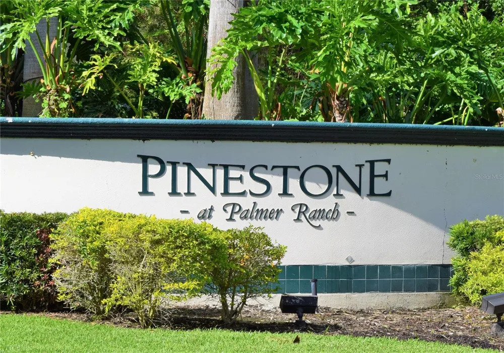 8390 WINGATE DRIVE #525 Sarasota, FL 34238
