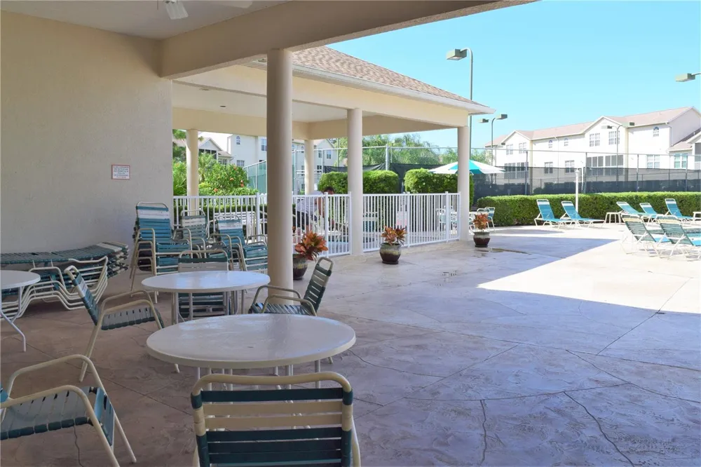 8390 WINGATE DRIVE #525 Sarasota, FL 34238