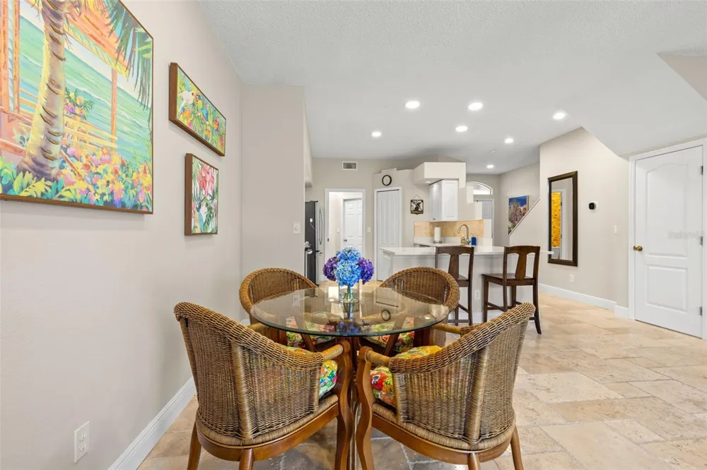 216 HEMINGWAY DRIVE Oldsmar, FL 34677