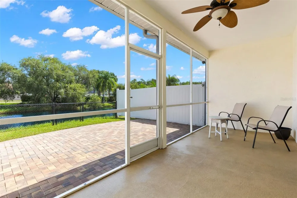 216 HEMINGWAY DRIVE Oldsmar, FL 34677