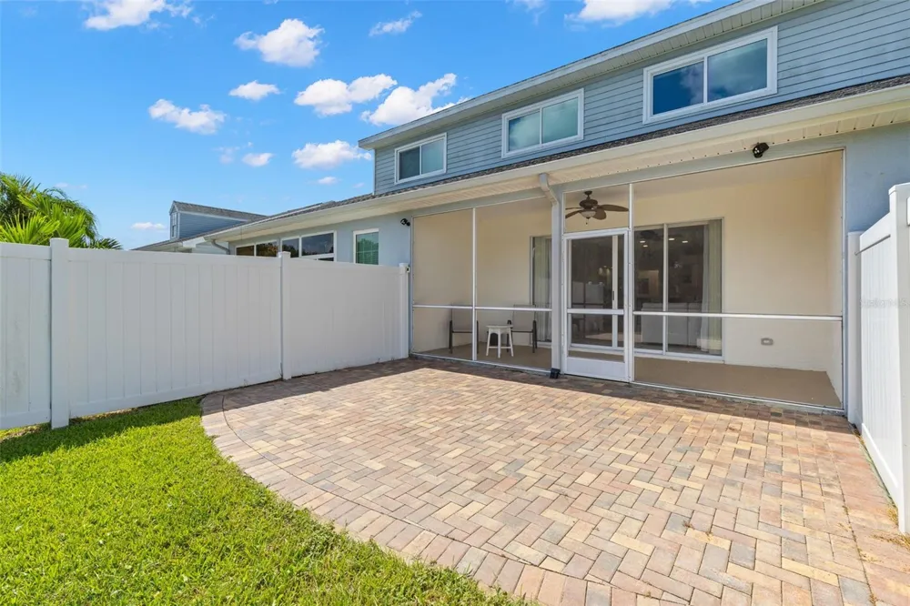 216 HEMINGWAY DRIVE Oldsmar, FL 34677