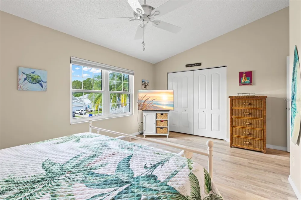 216 HEMINGWAY DRIVE Oldsmar, FL 34677