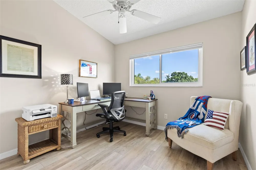 216 HEMINGWAY DRIVE Oldsmar, FL 34677