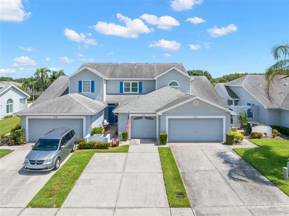 216 HEMINGWAY DRIVE Oldsmar, FL 34677