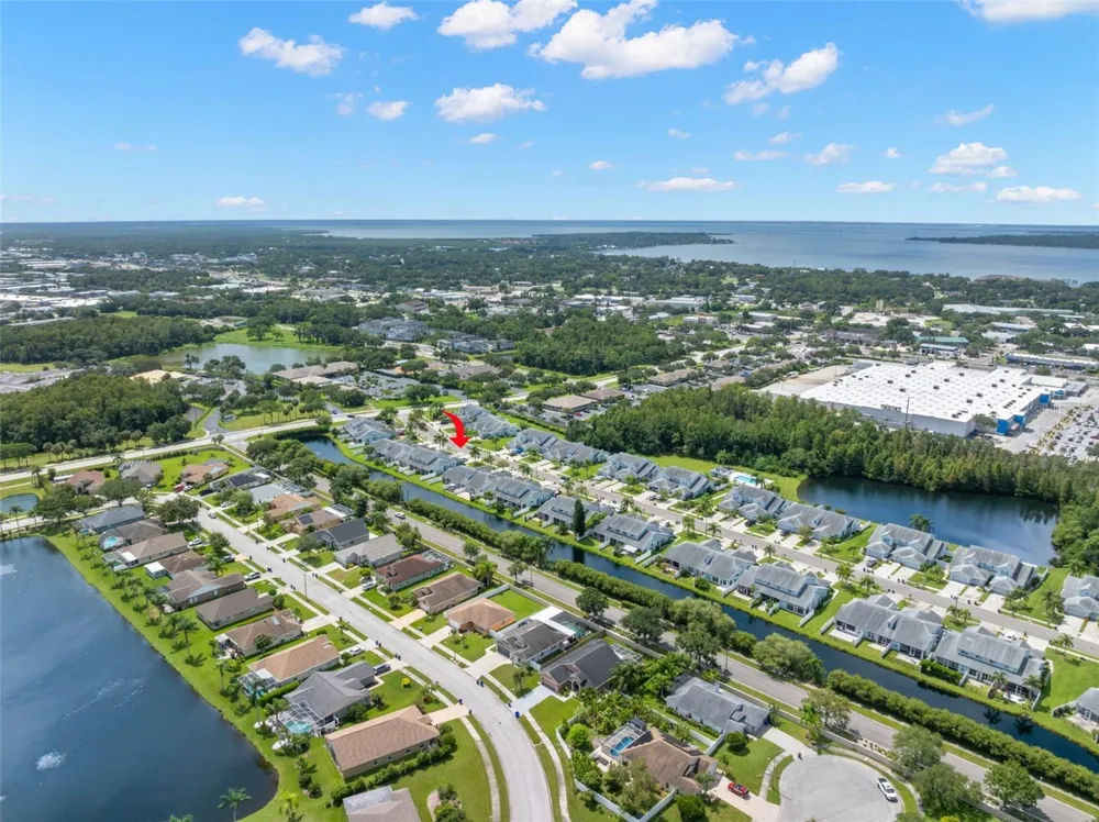 216 HEMINGWAY DRIVE Oldsmar, FL 34677