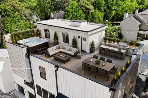 415 Westside DR