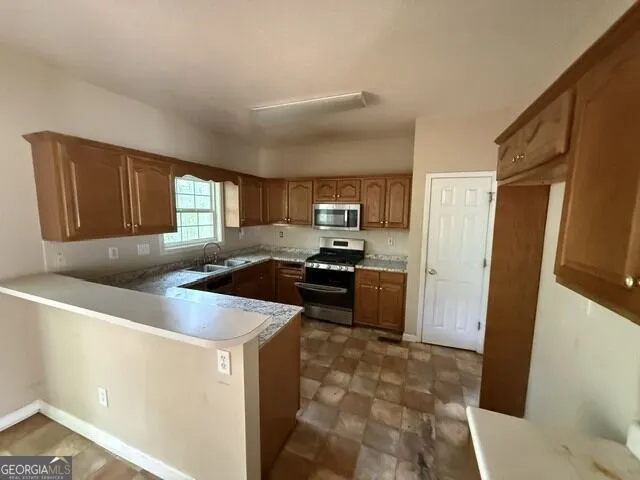 2318 Bluff Creek Overlook Douglasville, GA 30135