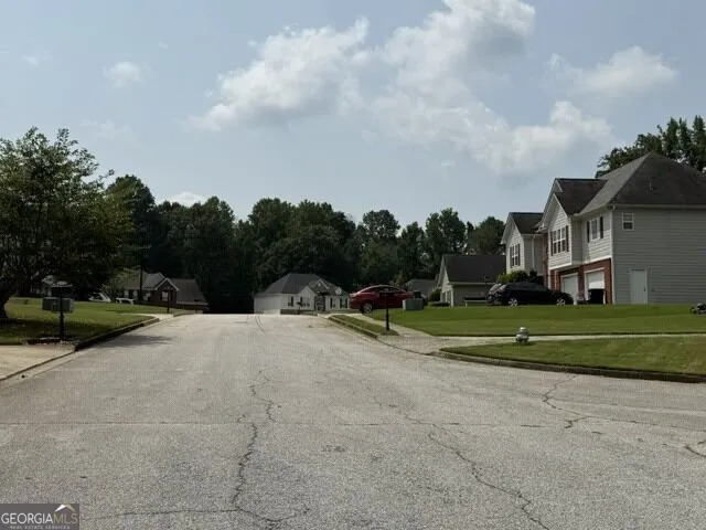 2318 Bluff Creek Overlook Douglasville, GA 30135