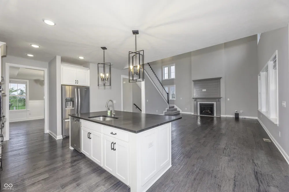 15002 Cantor Chase Crossing Fishers, IN 46040