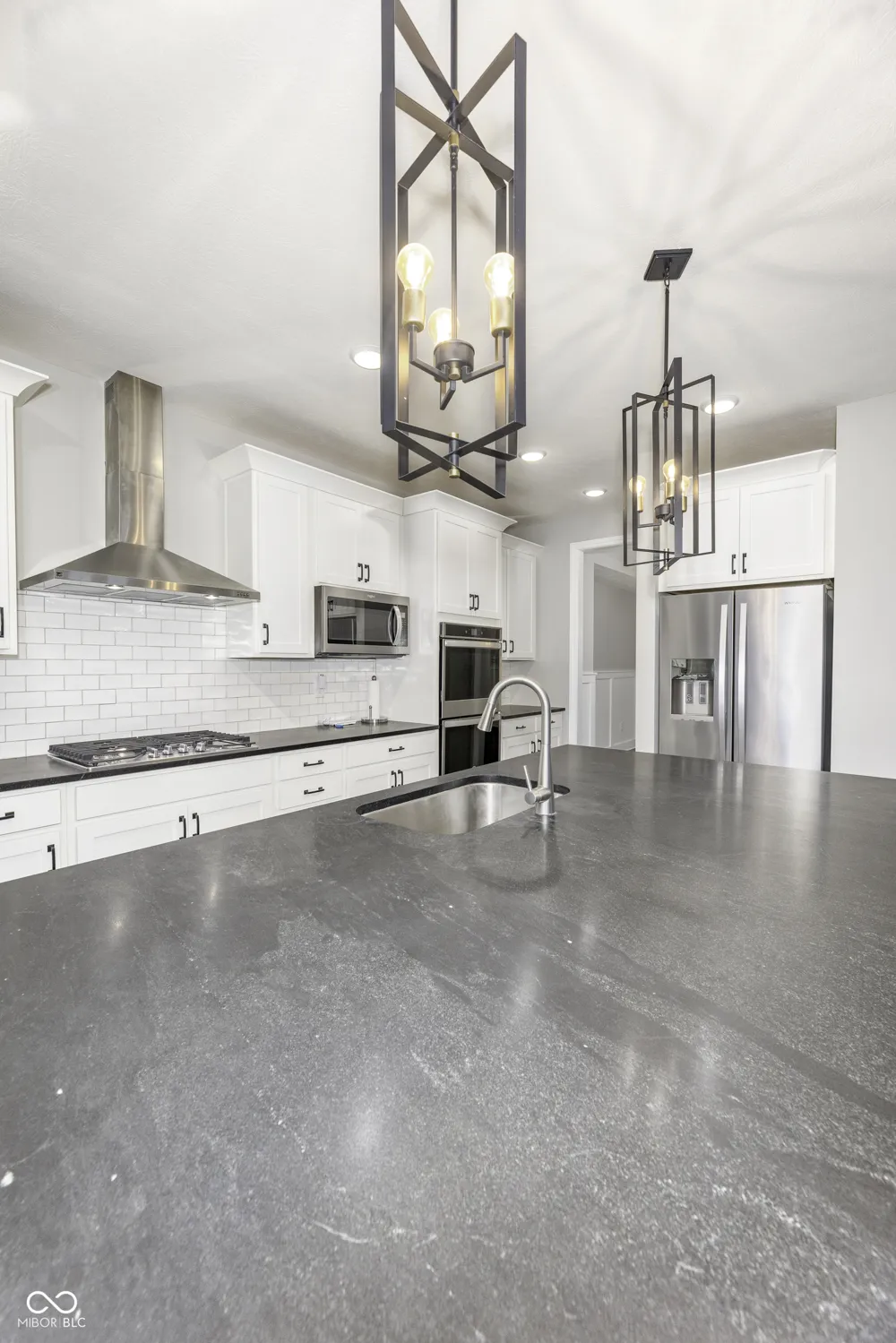 15002 Cantor Chase Crossing Fishers, IN 46040