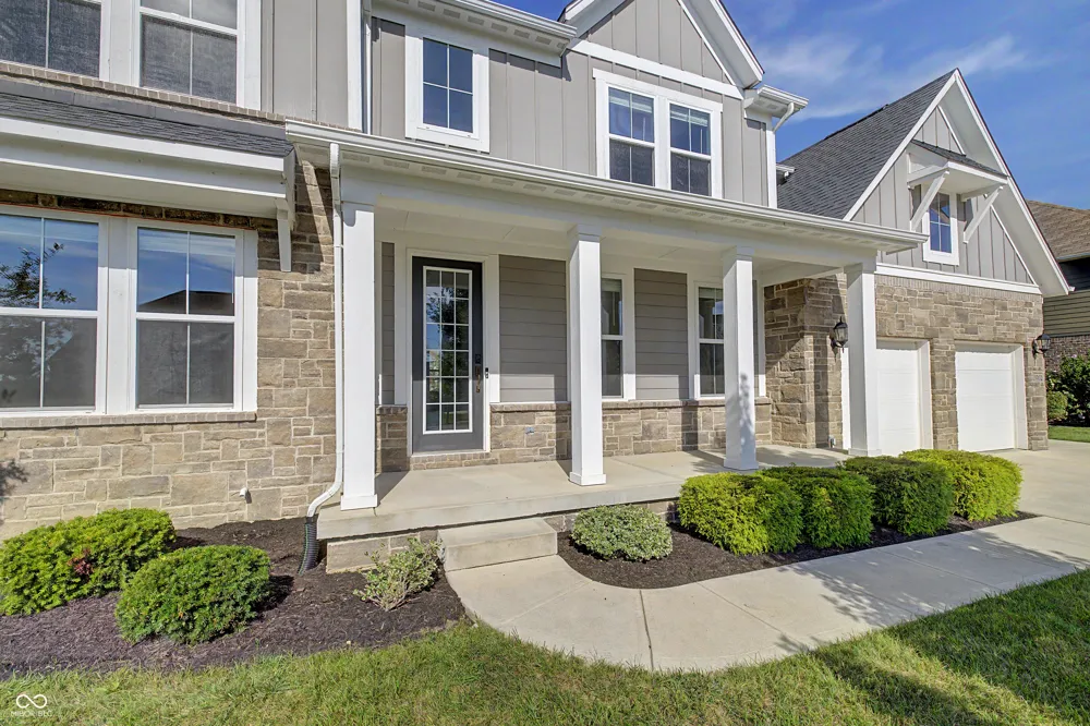 15002 Cantor Chase Crossing Fishers, IN 46040