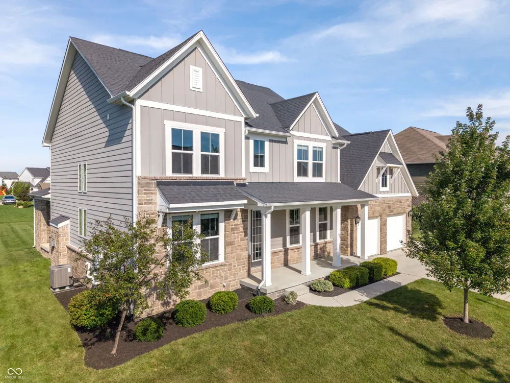 15002 Cantor Chase Crossing Fishers, IN 46040